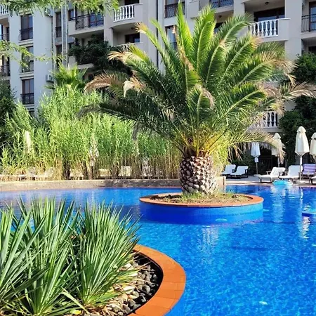 Luxury In Cascadas Family Sunny Apartment