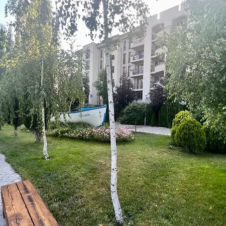 Luxury In Cascadas Family Sunny Apartment